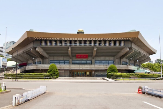 ���ܓ�C�g���t�n�k���N��������H�\�z�ł��鐭�{�⃁�f�B�A�̑Ή�