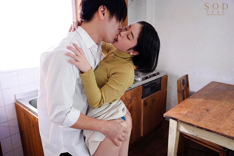 MINAMO�b���ʂ���N���o��G���������͂̑�^�V�l��AV�f�r���[